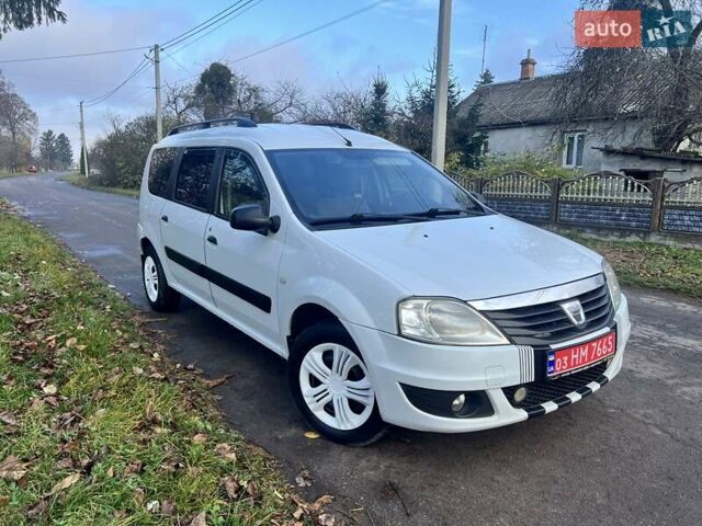 Білий Дачія Logan MCV, об'ємом двигуна 1.6 л та пробігом 231 тис. км за 5100 $, фото 1 на Automoto.ua