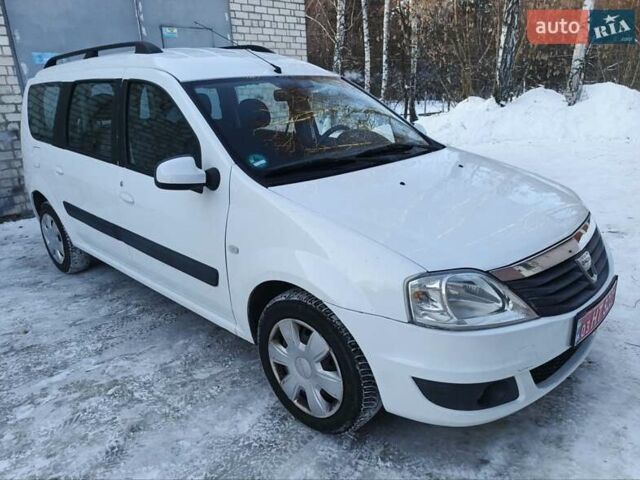 Білий Дачія Logan MCV, об'ємом двигуна 1.6 л та пробігом 236 тис. км за 6000 $, фото 1 на Automoto.ua