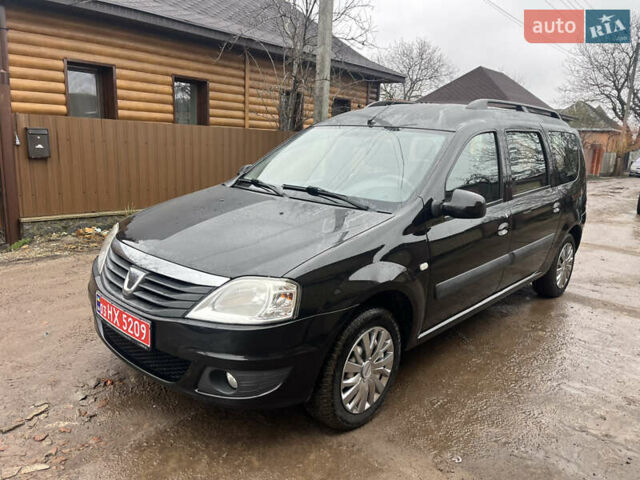 Черный Дачия Logan MCV, объемом двигателя 1.6 л и пробегом 220 тыс. км за 6900 $, фото 1 на Automoto.ua