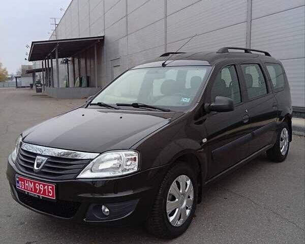 Чорний Дачія Logan MCV, об'ємом двигуна 1.6 л та пробігом 180 тис. км за 6899 $, фото 1 на Automoto.ua