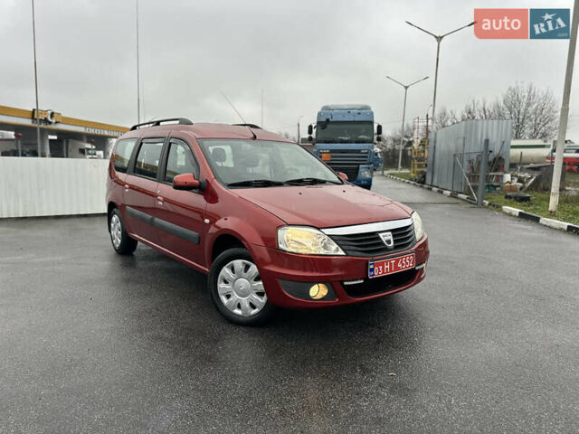 Красный Дачия Logan MCV, объемом двигателя 1.6 л и пробегом 120 тыс. км за 7300 $, фото 1 на Automoto.ua