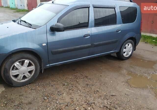Дачия Logan MCV, объемом двигателя 1.6 л и пробегом 193 тыс. км за 5600 $, фото 1 на Automoto.ua