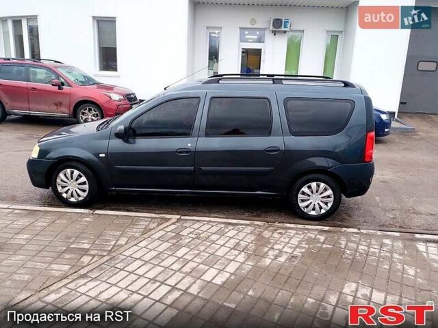 Серый Дачия Logan MCV, объемом двигателя 1.6 л и пробегом 172 тыс. км за 4700 $, фото 1 на Automoto.ua