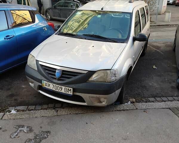 Сірий Дачія Logan MCV, об'ємом двигуна 1.6 л та пробігом 300 тис. км за 4000 $, фото 1 на Automoto.ua