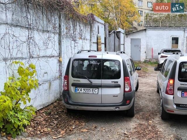 Серый Дачия Logan MCV, объемом двигателя 1.6 л и пробегом 276 тыс. км за 2100 $, фото 1 на Automoto.ua