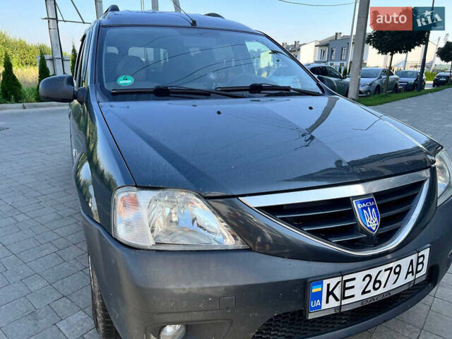 Дачия Logan MCV 2008 в Кривом Роге на Automoto.ua Серый Дачия Logan MCV, объемом двигателя 1.6 л и пробегом 273 тыс. км за 5900 $, фото 1 на Automoto.ua