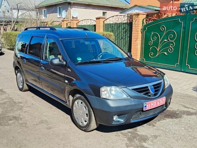 Серый Дачия Logan MCV, объемом двигателя 1.6 л и пробегом 206 тыс. км за 5650 $, фото 1 на Automoto.ua