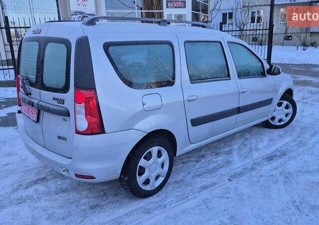 Сірий Дачія Logan MCV, об'ємом двигуна 1.6 л та пробігом 215 тис. км за 6650 $, фото 1 на Automoto.ua