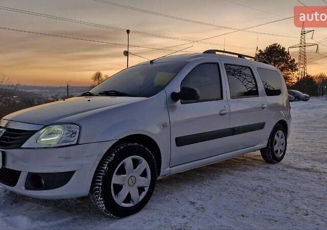 Серый Дачия Logan MCV, объемом двигателя 1.6 л и пробегом 130 тыс. км за 6000 $, фото 1 на Automoto.ua