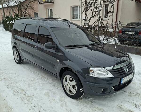 Серый Дачия Logan MCV, объемом двигателя 1.6 л и пробегом 145 тыс. км за 5900 $, фото 1 на Automoto.ua