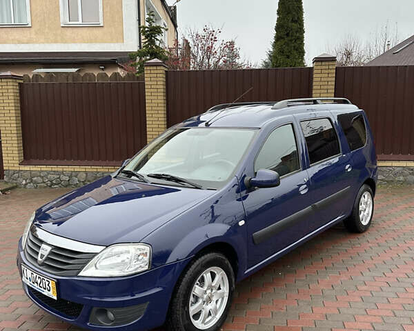 Синий Дачия Logan MCV, объемом двигателя 1.6 л и пробегом 218 тыс. км за 5799 $, фото 1 на Automoto.ua