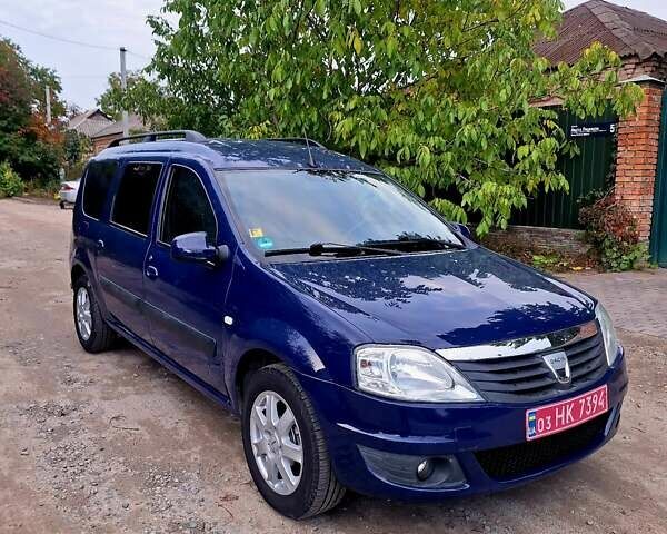 Синий Дачия Logan MCV, объемом двигателя 1.6 л и пробегом 160 тыс. км за 6300 $, фото 1 на Automoto.ua