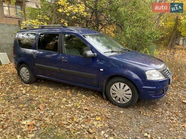 Дачия Logan MCV 2009 в Краматорске на Automoto.ua Синий Дачия Logan MCV, объемом двигателя 1.39 л и пробегом 302 тыс. км за 4200 $, фото 1 на Automoto.ua