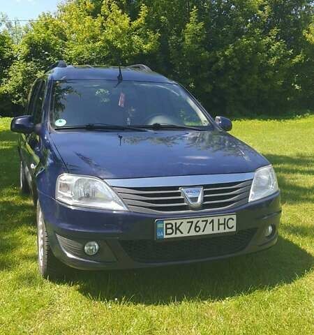 Дачия Logan MCV 2011 в Ровно на Automoto.ua Синий Дачия Logan MCV, объемом двигателя 1.6 л и пробегом 245 тыс. км за 5750 $, фото 1 на Automoto.ua