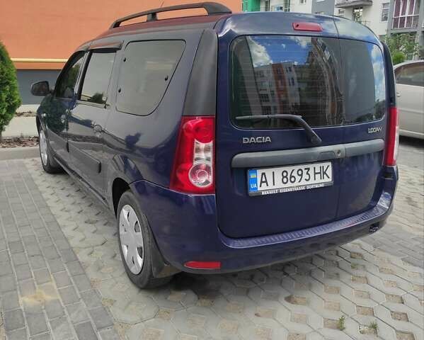 Синий Дачия Logan MCV, объемом двигателя 1.6 л и пробегом 289 тыс. км за 5400 $, фото 1 на Automoto.ua