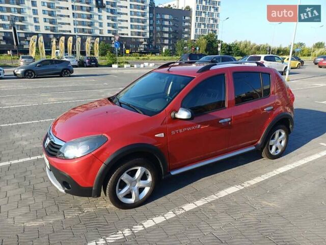 Красный Дачия Sandero StepWay, объемом двигателя 1.46 л и пробегом 212 тыс. км за 7100 $, фото 1 на Automoto.ua