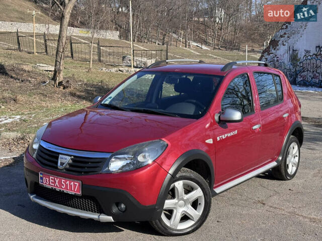 Червоний Дачія Sandero StepWay, об'ємом двигуна 1.6 л та пробігом 169 тис. км за 6599 $, фото 1 на Automoto.ua