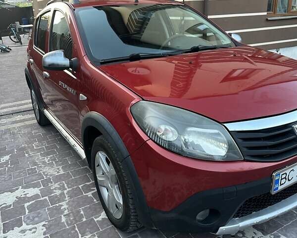 Красный Дачия Sandero StepWay, объемом двигателя 1.46 л и пробегом 286 тыс. км за 6500 $, фото 1 на Automoto.ua