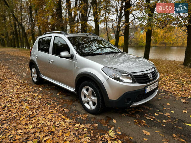 Дачия Sandero StepWay 2010 в Сумах на Automoto.ua Серый Дачия Sandero StepWay, объемом двигателя 1.6 л и пробегом 136 тыс. км за 6700 $, фото 1 на Automoto.ua