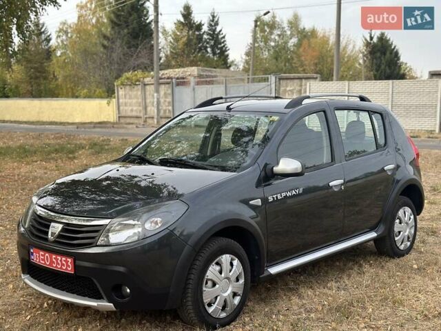 Сірий Дачія Sandero StepWay, об'ємом двигуна 1.6 л та пробігом 247 тис. км за 5999 $, фото 1 на Automoto.ua