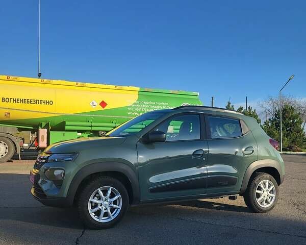 Зелений Дачія Spring, об'ємом двигуна 0 л та пробігом 4 тис. км за 12800 $, фото 1 на Automoto.ua