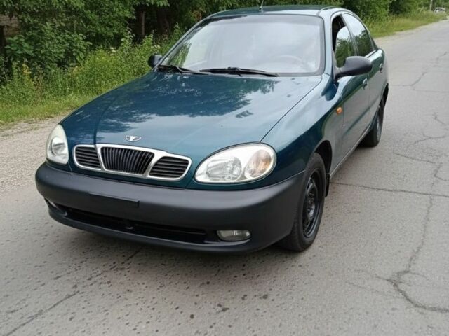 Синий Дэу Броугхам, объемом двигателя 1 л и пробегом 144 тыс. км за 1500 $, фото 1 на Automoto.ua