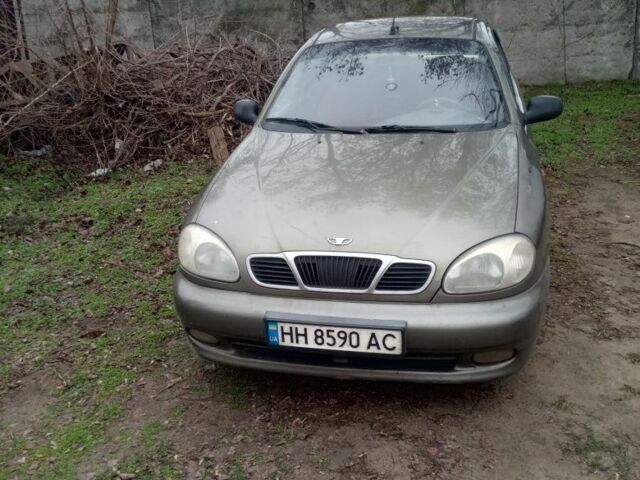 Сірий Деу Дамас, об'ємом двигуна 1.5 л та пробігом 280 тис. км за 2000 $, фото 1 на Automoto.ua