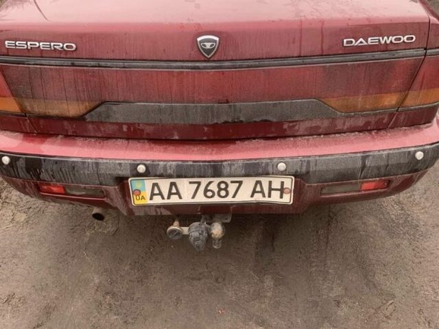 Красный Дэу Эсперо, объемом двигателя 2 л и пробегом 160 тыс. км за 1600 $, фото 1 на Automoto.ua