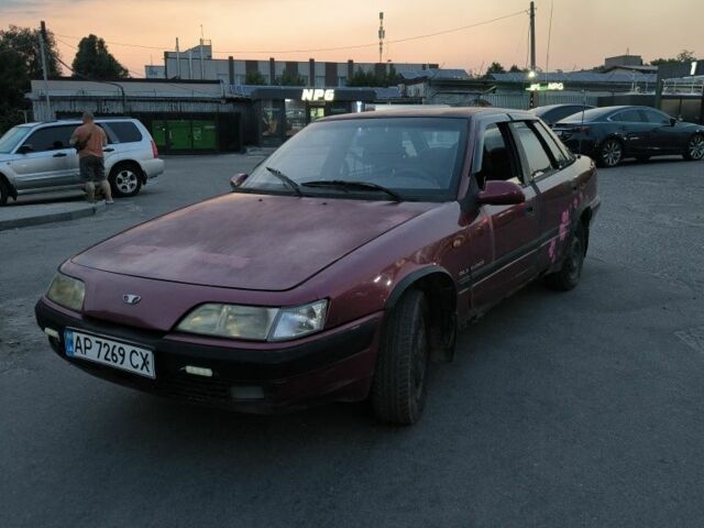 Червоний Деу Есперо, об'ємом двигуна 1.5 л та пробігом 300 тис. км за 518 $, фото 1 на Automoto.ua