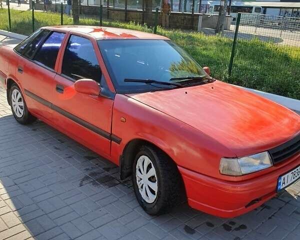 Красный Дэу Эсперо, объемом двигателя 2 л и пробегом 400 тыс. км за 1800 $, фото 1 на Automoto.ua