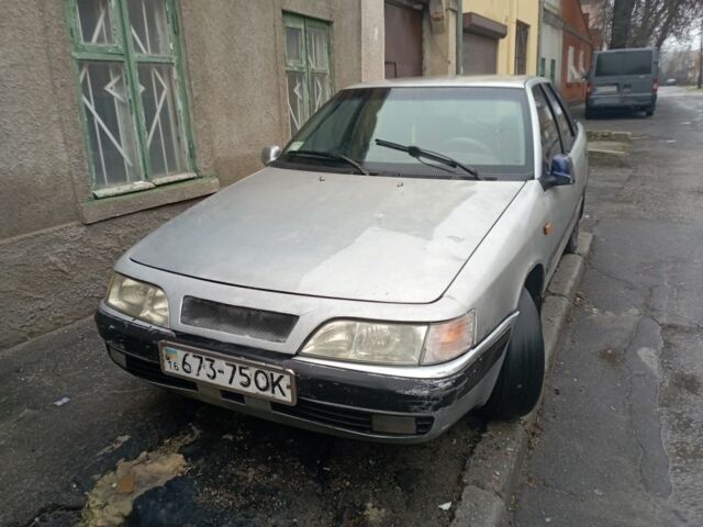 Сірий Деу Есперо, об'ємом двигуна 2 л та пробігом 300 тис. км за 900 $, фото 1 на Automoto.ua