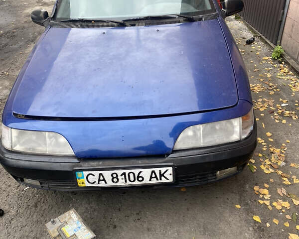 Синій Деу Есперо, об'ємом двигуна 2 л та пробігом 503 тис. км за 700 $, фото 1 на Automoto.ua
