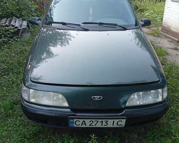 Зеленый Дэу Эсперо, объемом двигателя 2 л и пробегом 200 тыс. км за 1000 $, фото 1 на Automoto.ua