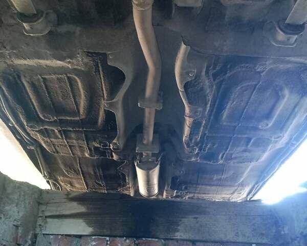 Зеленый Дэу Эсперо, объемом двигателя 2 л и пробегом 300 тыс. км за 1400 $, фото 1 на Automoto.ua