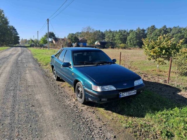 Зелений Деу Есперо, об'ємом двигуна 2 л та пробігом 250 тис. км за 1200 $, фото 1 на Automoto.ua