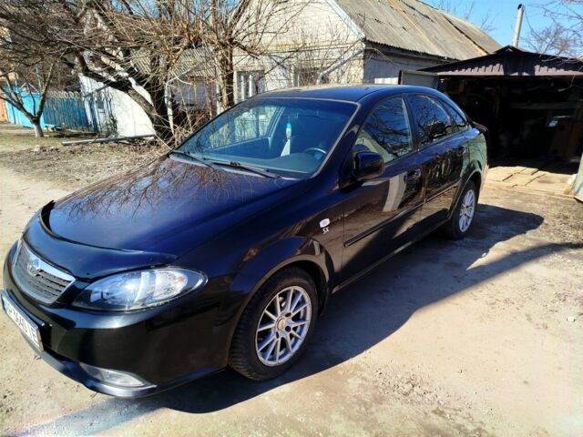 Черный Дэу Джентра, объемом двигателя 1.5 л и пробегом 160 тыс. км за 4850 $, фото 1 на Automoto.ua