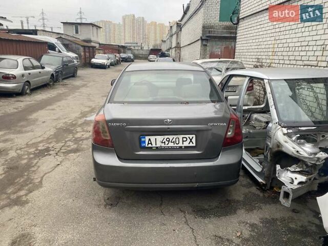 Коричневый Дэу Джентра, объемом двигателя 1.5 л и пробегом 100 тыс. км за 800 $, фото 1 на Automoto.ua