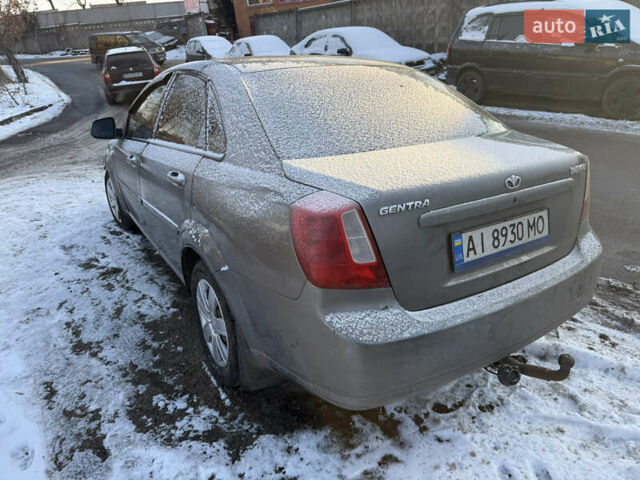 Серый Дэу Джентра, объемом двигателя 1.49 л и пробегом 105 тыс. км за 2000 $, фото 1 на Automoto.ua