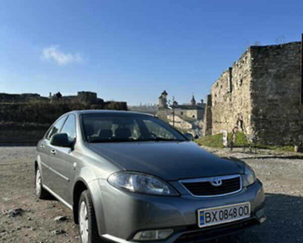 Сірий Деу Джентра, об'ємом двигуна 1.49 л та пробігом 163 тис. км за 5300 $, фото 1 на Automoto.ua