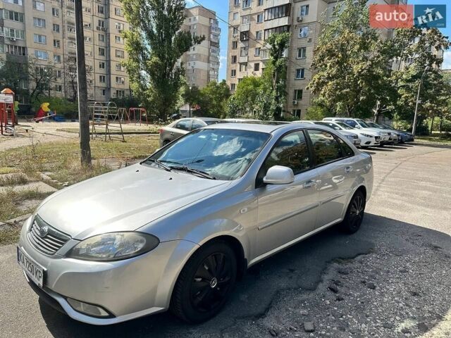 Сірий Деу Джентра, об'ємом двигуна 1.49 л та пробігом 144 тис. км за 5200 $, фото 1 на Automoto.ua