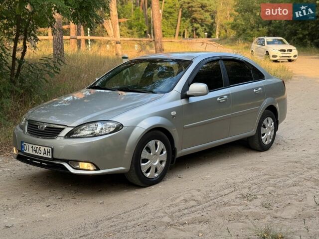Сірий Деу Джентра, об'ємом двигуна 1.49 л та пробігом 280 тис. км за 4100 $, фото 1 на Automoto.ua
