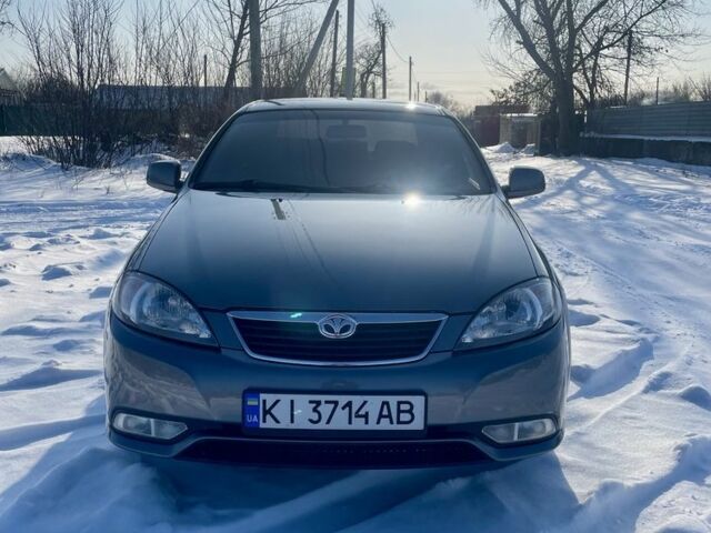 Сірий Деу Джентра, об'ємом двигуна 1.5 л та пробігом 161 тис. км за 5000 $, фото 1 на Automoto.ua