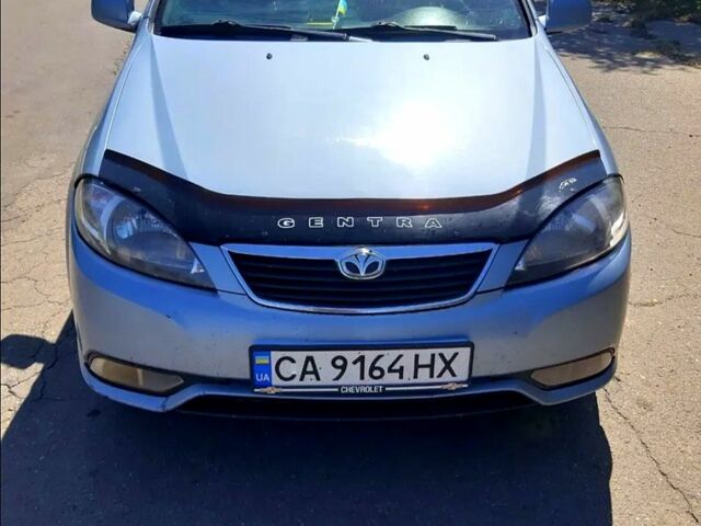 Синий Дэу Джентра, объемом двигателя 15 л и пробегом 170 тыс. км за 5200 $, фото 1 на Automoto.ua
