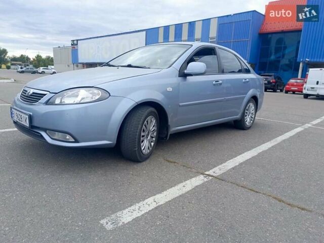 Синий Дэу Джентра, объемом двигателя 1.49 л и пробегом 147 тыс. км за 4900 $, фото 1 на Automoto.ua