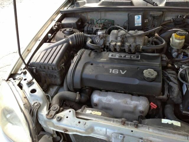 Серый Дэу Калос, объемом двигателя 1.6 л и пробегом 190 тыс. км за 2200 $, фото 1 на Automoto.ua