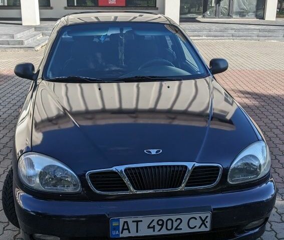 Синий Дэу Калос, объемом двигателя 1.5 л и пробегом 2 тыс. км за 1750 $, фото 1 на Automoto.ua