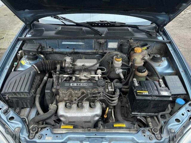 Синий Дэу Лачетти, объемом двигателя 0 л и пробегом 100 тыс. км за 1000 $, фото 1 на Automoto.ua