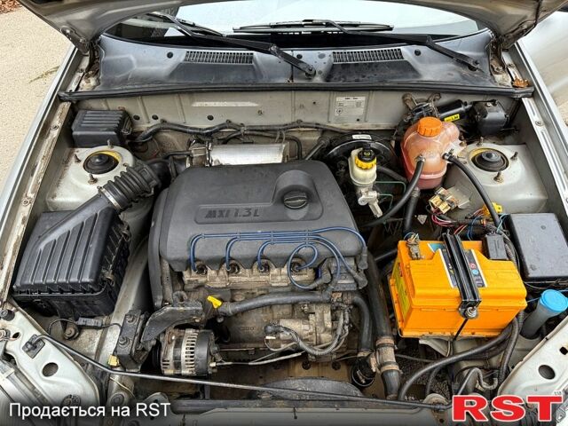 Белый Дэу Ланос, объемом двигателя 1.5 л и пробегом 127 тыс. км за 2350 $, фото 1 на Automoto.ua