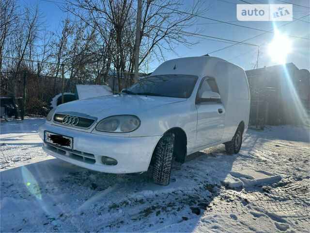 Белый Дэу Ланос, объемом двигателя 1.6 л и пробегом 407 тыс. км за 2500 $, фото 1 на Automoto.ua