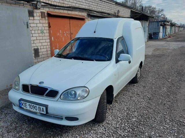 Белый Дэу Ланос, объемом двигателя 1.5 л и пробегом 150 тыс. км за 3400 $, фото 1 на Automoto.ua